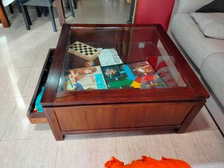 Mesa de centro de Banak.