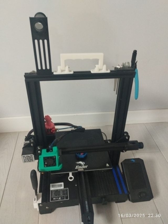 Ender 3 V2 con piastra silenziosa, molti miglioramenti