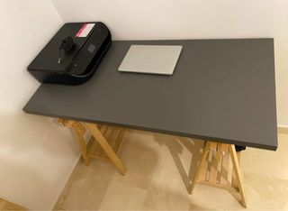 Mesa escritorio.