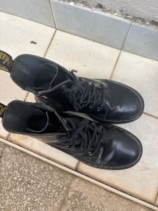 Dr. martens