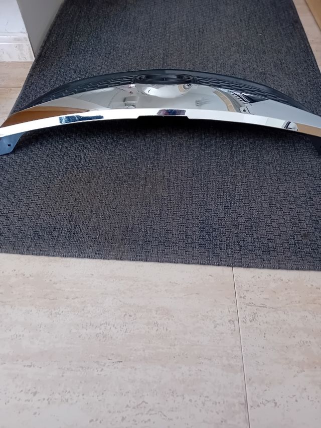 Oferton Rejilla de Mazda6 del 2005