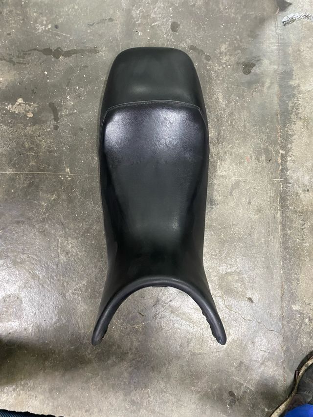 Asiento Aprilia Pegaso