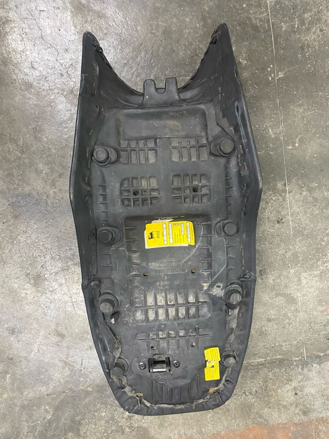 Asiento Aprilia Pegaso