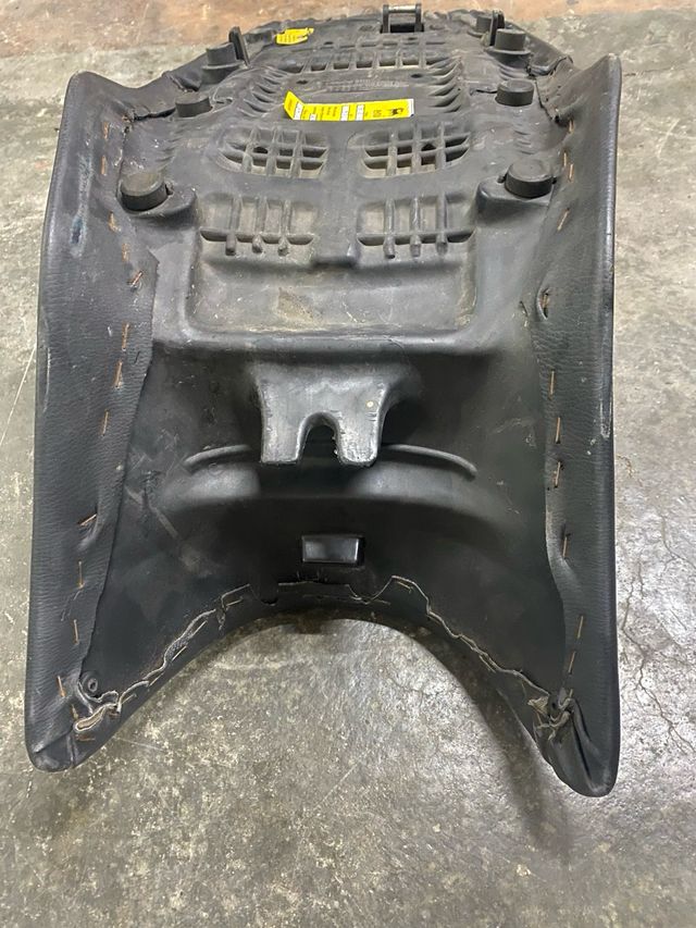 Asiento Aprilia Pegaso