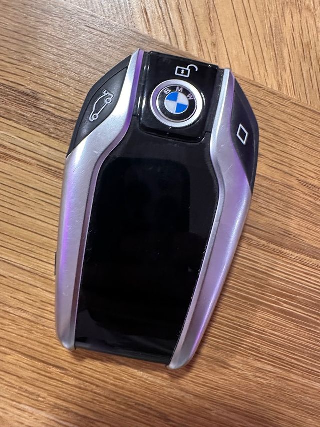 BMW 7 8 G11 G12 Tarjeta/llave de arranque 8806242