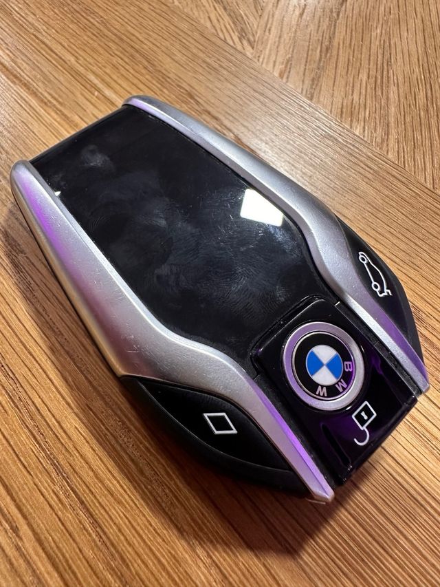 BMW 7 8 G11 G12 Tarjeta/llave de arranque 8806242