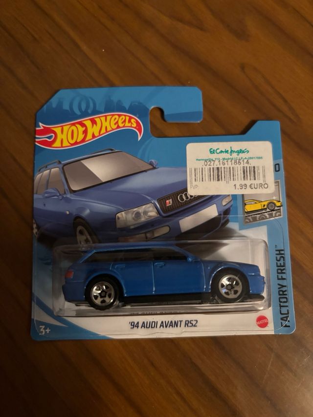 Hot Wheels 94 Audi Avant RS2