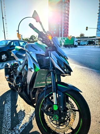 KAWASAKI Z1000,VENDO O CAMBIO POR HONDA #XADV