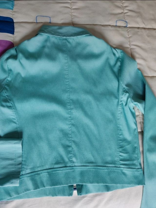 Chaqueta corta vintage.