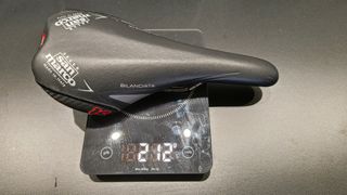 Selle san marco bilanciata carbonio