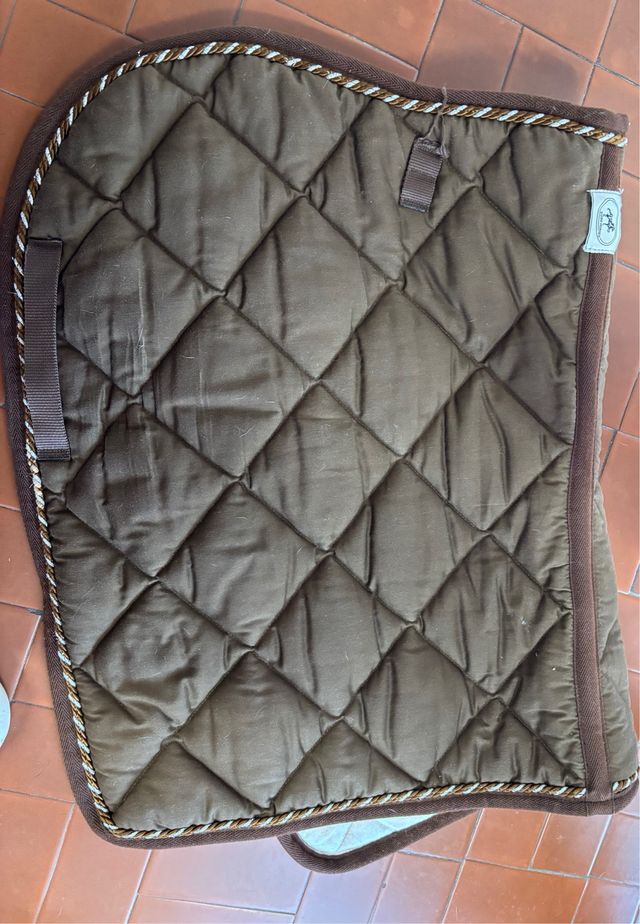 Equitazione sottosella