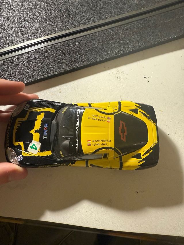 Carroceria y chasis chevrolet corvette scalextric