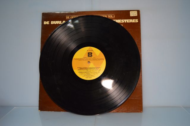 Angel Carril – De Burla, Chanza Y Otros Menesteres