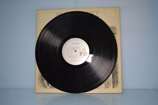 Paco Ibañez – A Flor De Tiempo