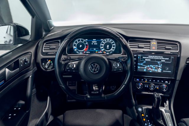 Volkswagen Golf R310 (2019)