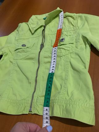 Giubbino bimba   United Colors of Benetton.