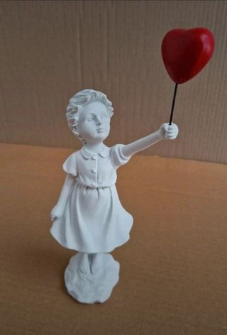 Statuetta bansky flyning ballon girl