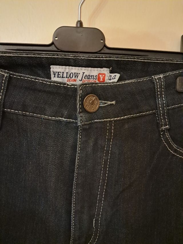 Pantalón vaquero de mujer. Sin estrenar