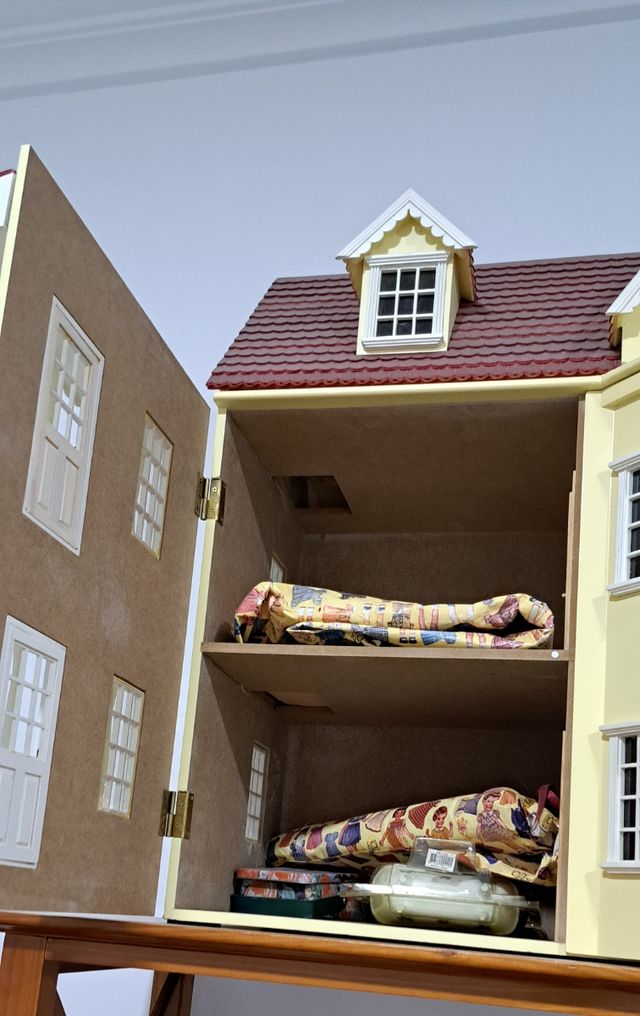 Casa de muñecas victoriana