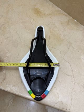 Sillin fizik arione cx world cup NUEVO fi’zi:k
