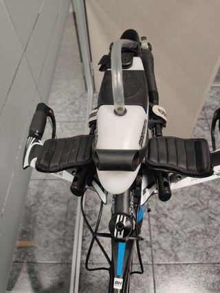 BICICLETA TRIATLON BH AERO RC