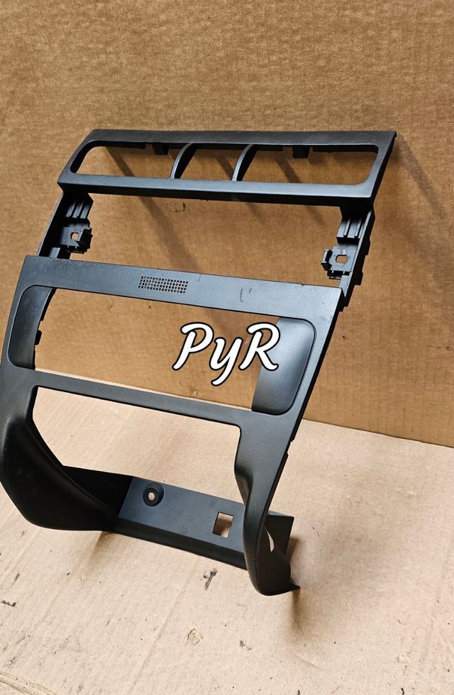 Embellecedor consola Leon Cupra 1m