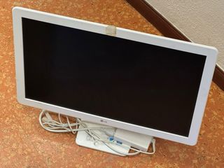 Ordenador Todo En Uno 23"