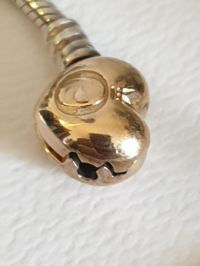 Bracciale Pandora con charm