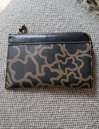 Cartera de mano