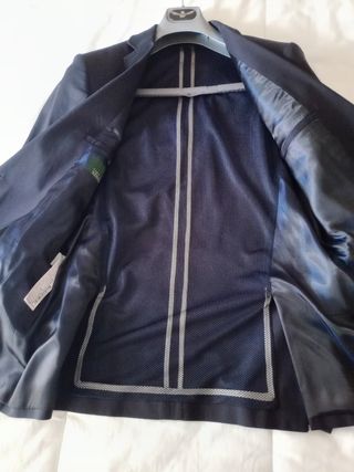Traje Zara Chico