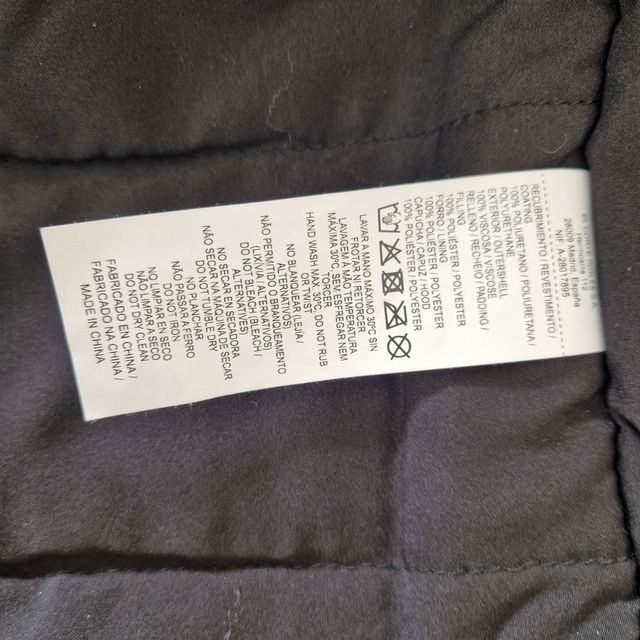 Cazadora tipo motero gris