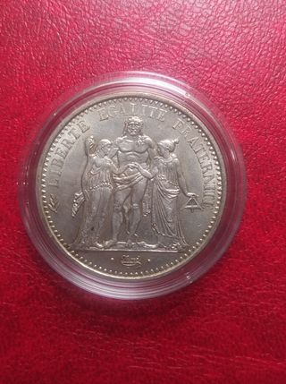 MONEDAS Y BILLETES