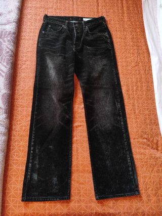 Pantalón chocolate zara