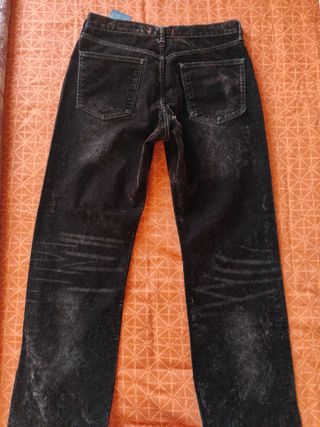 Pantalón chocolate zara