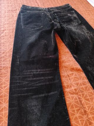Pantalón chocolate zara