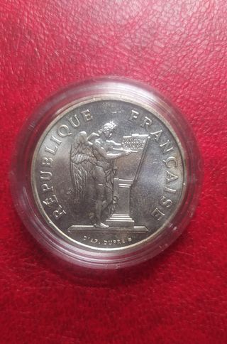 MONEDAS Y BILLETES
