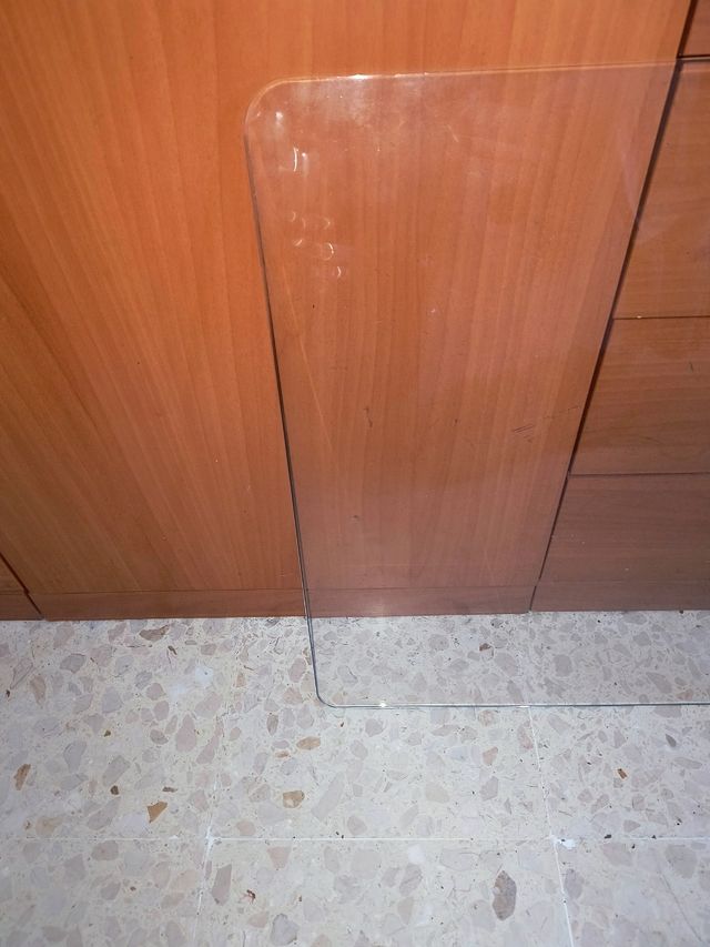 Cristal mesa camilla