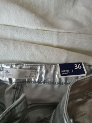 Pantalón plata ZARA