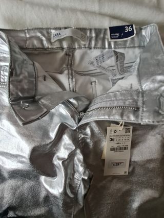 Pantalón plata ZARA