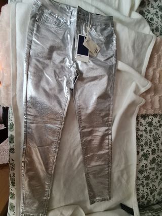 Pantalón plata ZARA