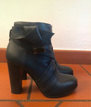 Tacchi Marc Jacobs