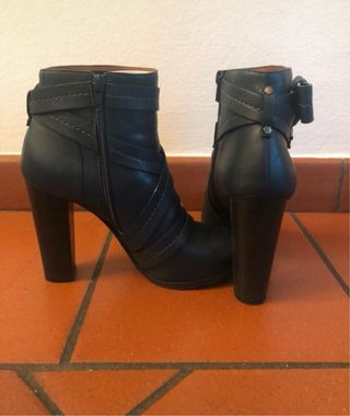 Tacchi Marc Jacobs