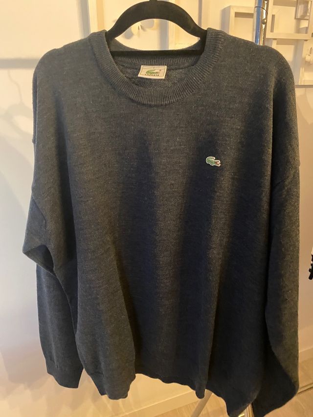 6 peças de vestuário de marca