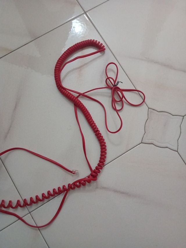 Telefono fisso, rosso