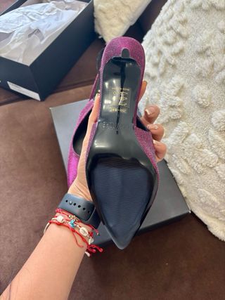 Zapatos Versace fondo scarlett original 