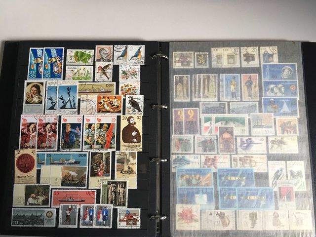 Anelli per album e francobolli della Repubblica tedesca.