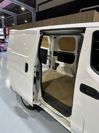 Nissan e-NV200 Furgon 40kWh PROFESIONAL 