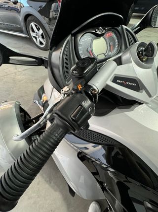 Can am spyder