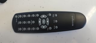 Reproductor multimedia USB universal