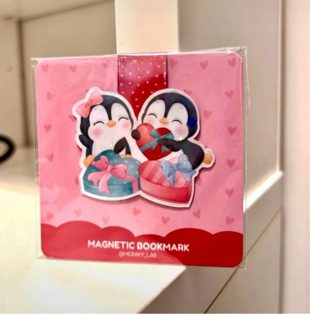 Segnalibro magnetico pinguini innamorati